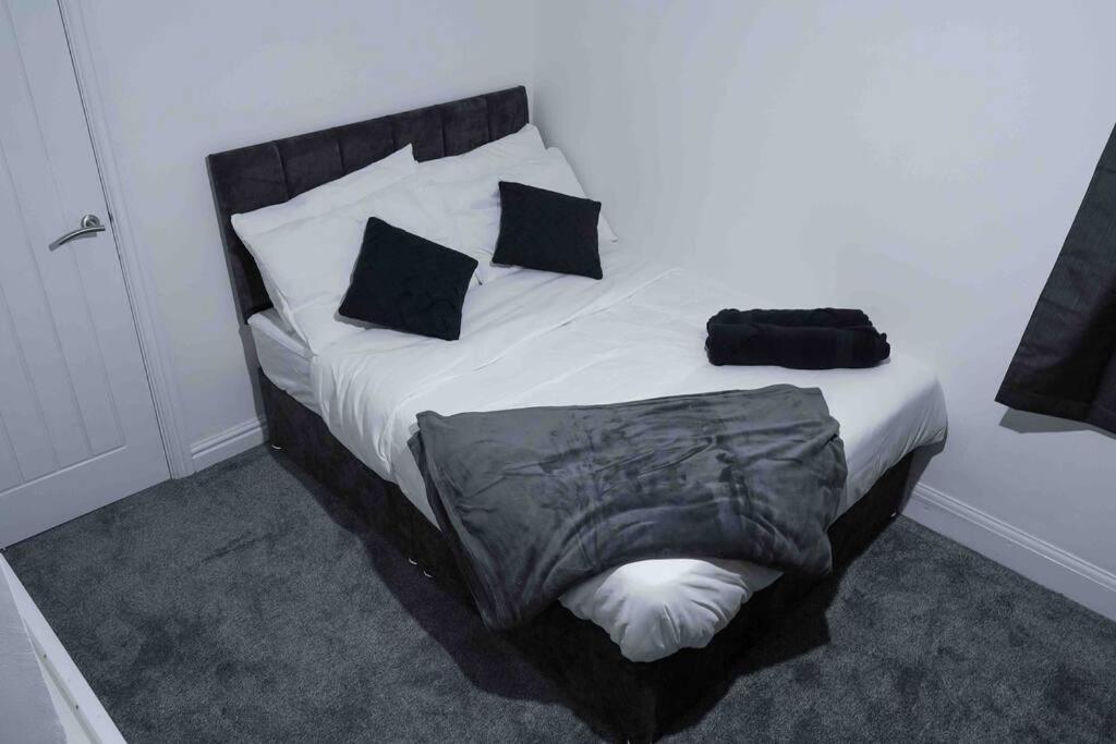 Stunning Two Bed City Centre Apartment Leeds (West Yorkshire) Exterior foto