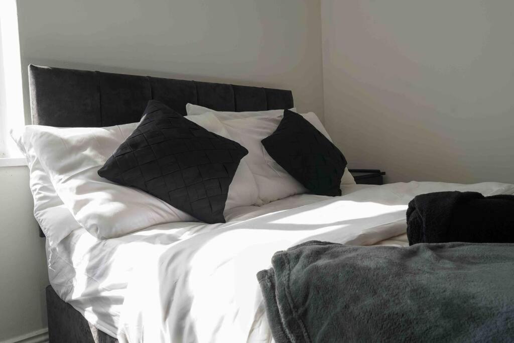 Stunning Two Bed City Centre Apartment Leeds (West Yorkshire) Exterior foto