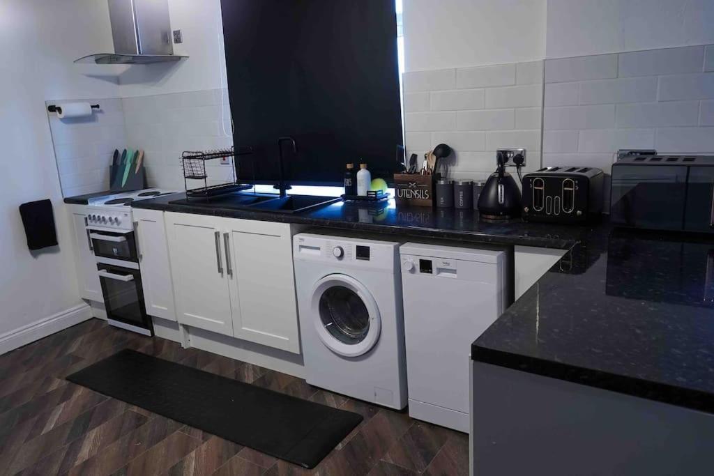 Stunning Two Bed City Centre Apartment Leeds (West Yorkshire) Exterior foto